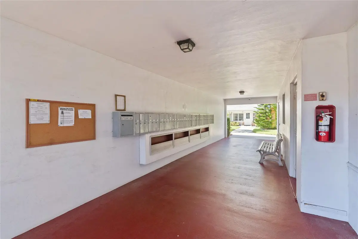 Photo 6 at 2050 NE 39th Street 302e, Lighthouse Point
