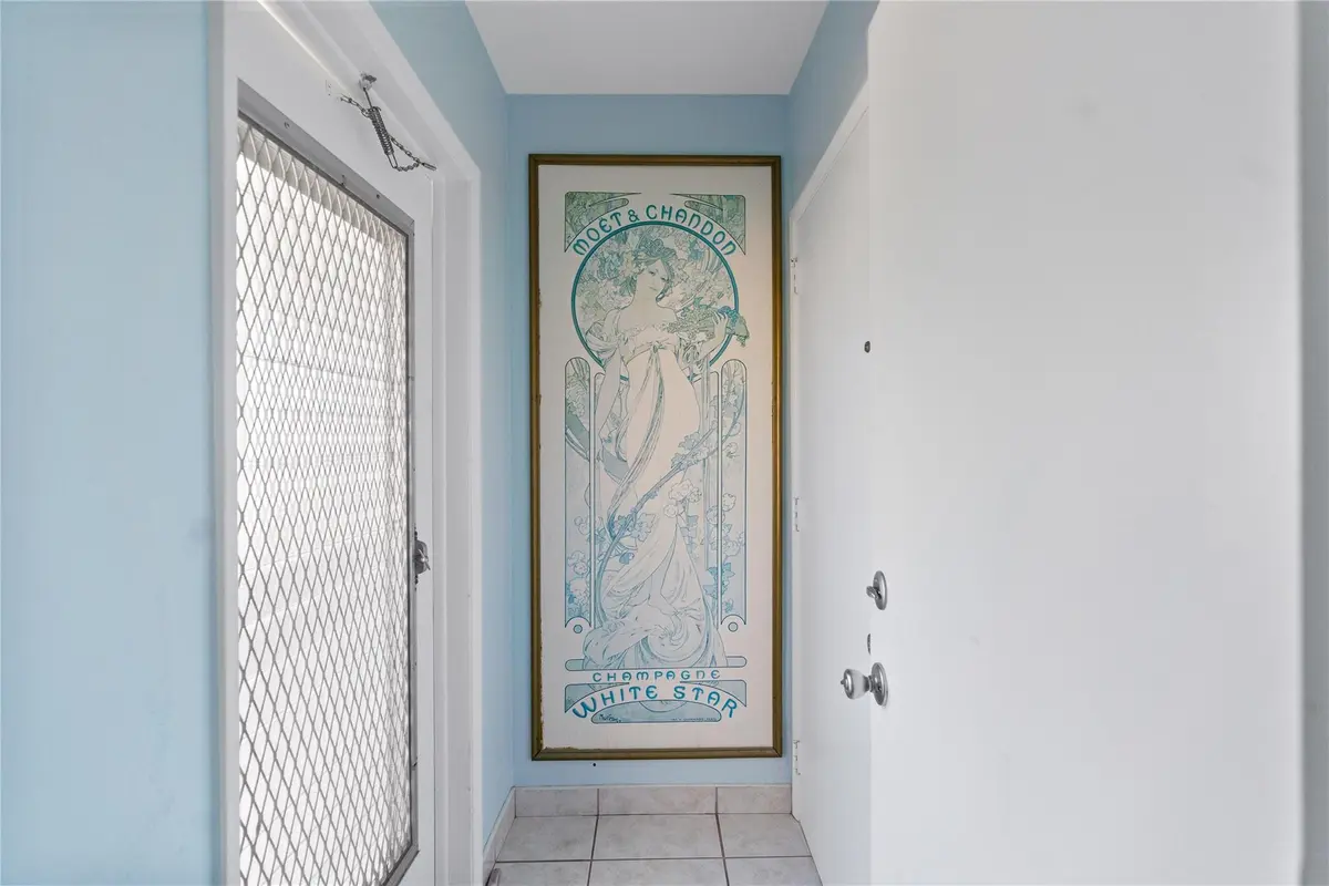 Photo 8 at 2050 NE 39th Street 302e, Lighthouse Point