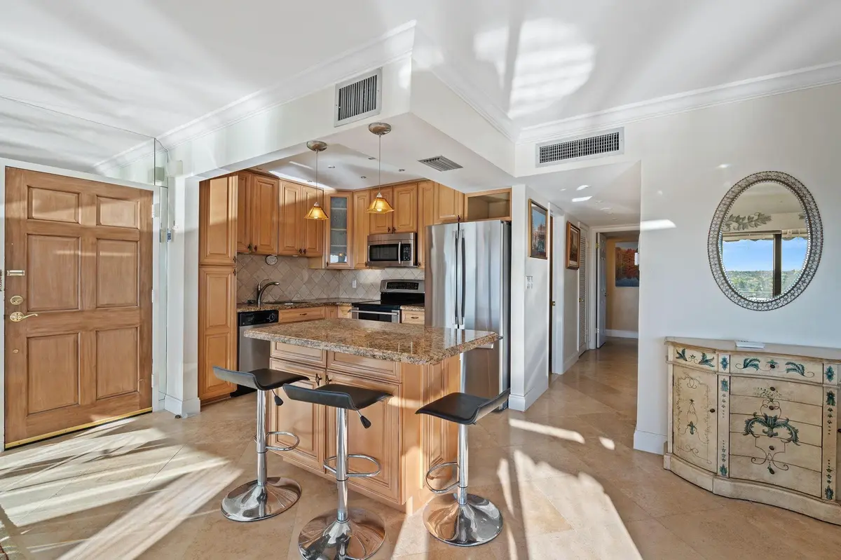 Photo 7 at 1839 Middle River Drive 503, Fort Lauderdale