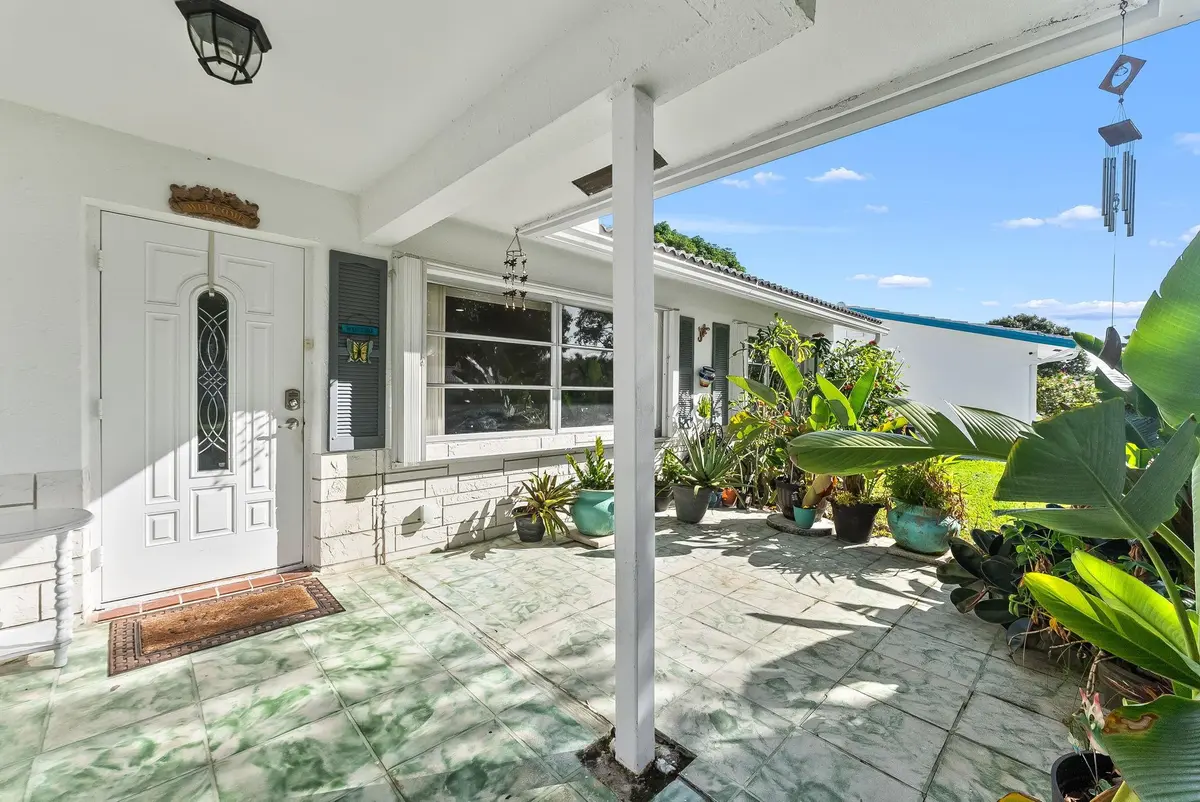 Photo 3 at 8851 NW 15th Street, Plantation