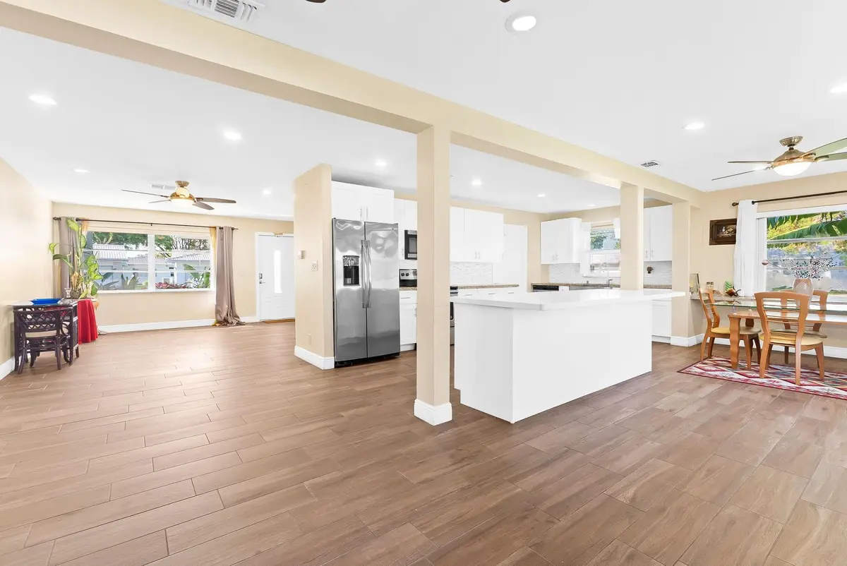 Photo 8 at 8851 NW 15th Street, Plantation