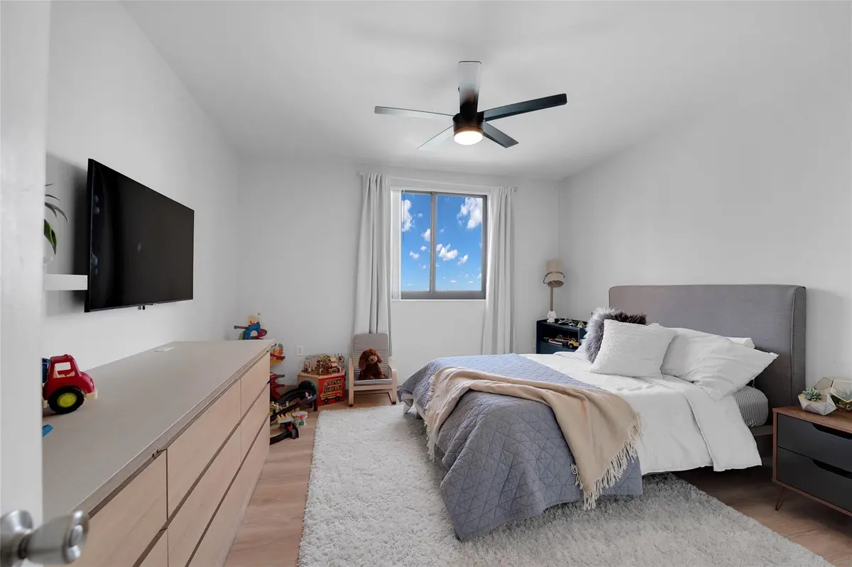 Photo 6 at 100 N Federal Highway 819, Fort Lauderdale