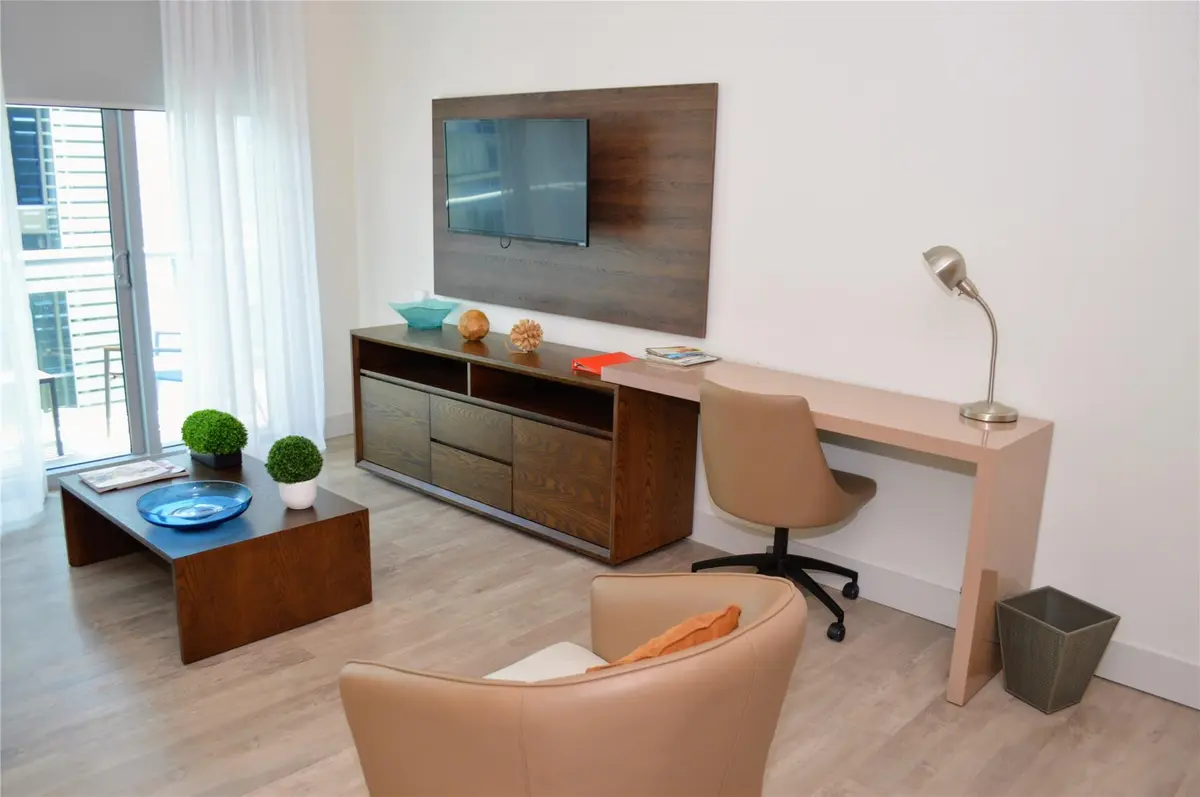 Photo 4 at 777 N Ocean Drive N522, Hollywood