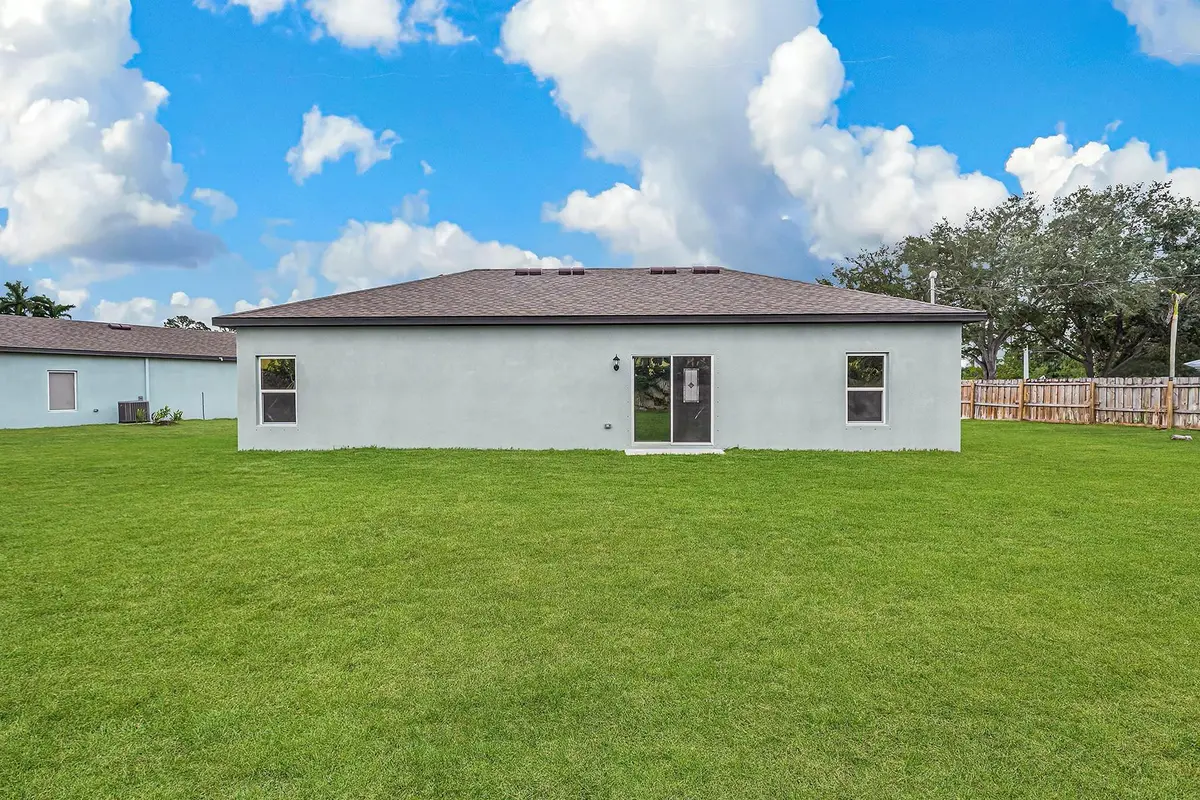 Photo 3 at 7735 95th Avenue, Vero Beach