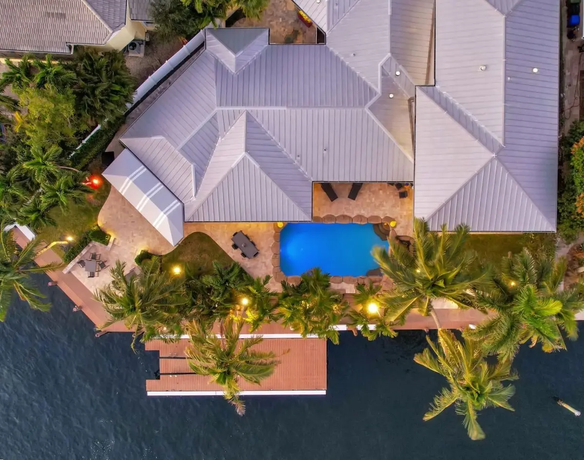 Photo 3 at 288 S Tradewinds Avenue, Lauderdale-By-The-Sea