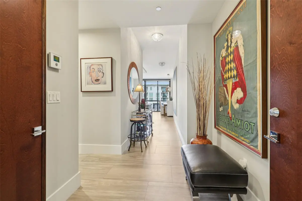 Photo 4 at 161 Isle Of Venice Drive 303, Fort Lauderdale