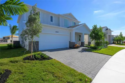 10653 NW Suncrest Loop, Port St. Lucie – Single Family Residence for sale