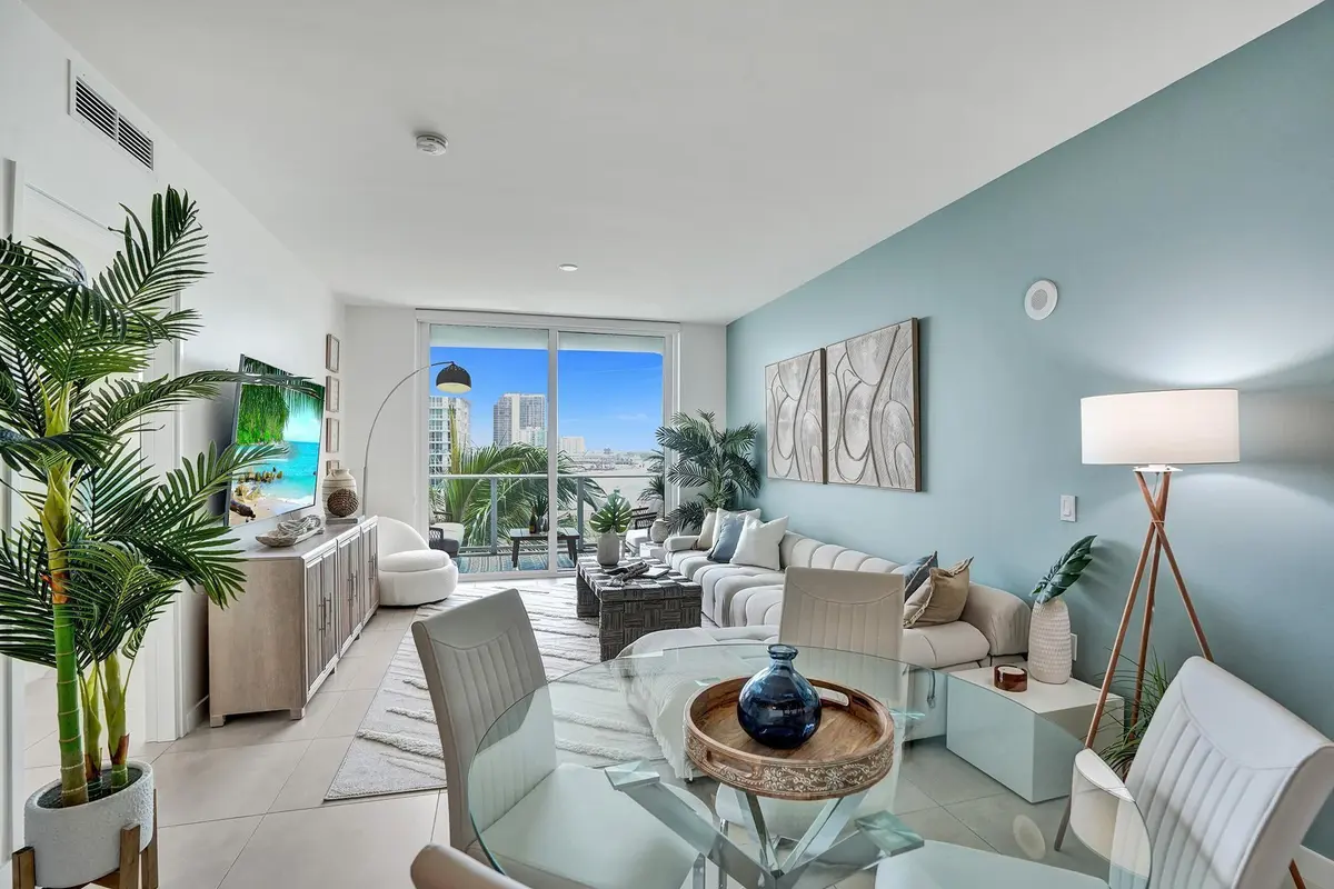 Photo 3 at 401 N Birch Road 702, Fort Lauderdale