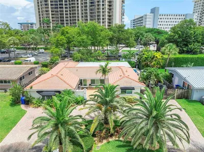 1820 Bel Air Avenue, Pompano Beach – Single Family Residence for rent