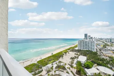 7330 Ocean Terrace LPH-C, Miami Beach – sold