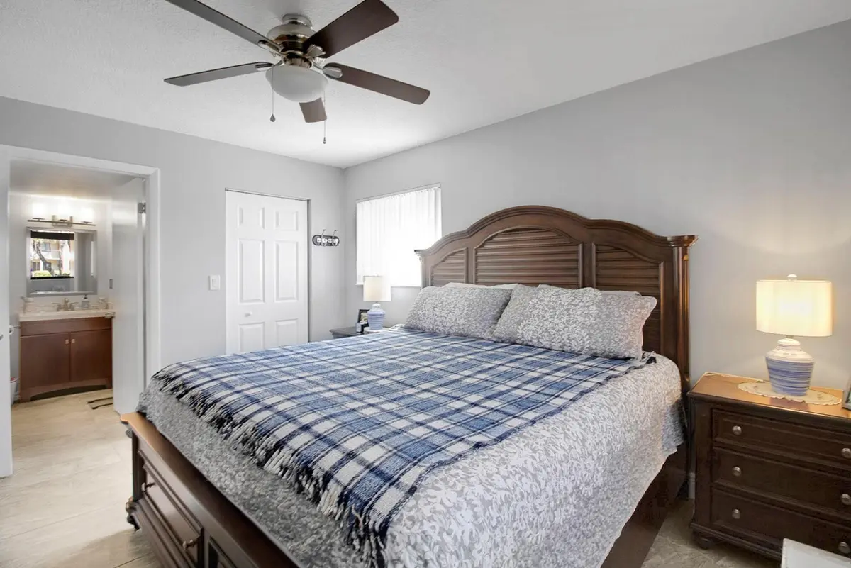 Photo 5 at 7194 Ashmont Circle 112, Fort Lauderdale