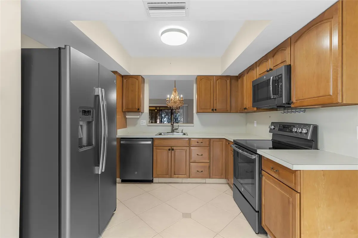 Photo 7 at 10971 Lake Front Place 10971, Boca Raton