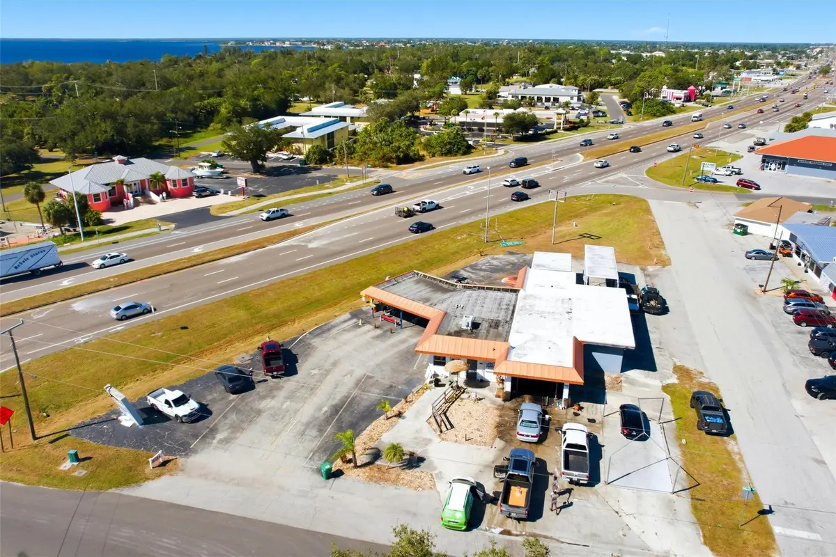 Photo 7 at 4732 Tamiami Trail, Port Charlotte
