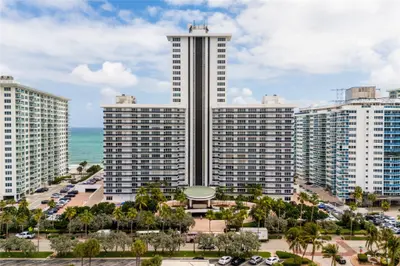 3500 Galt Ocean Drive 1102, Fort Lauderdale – sold