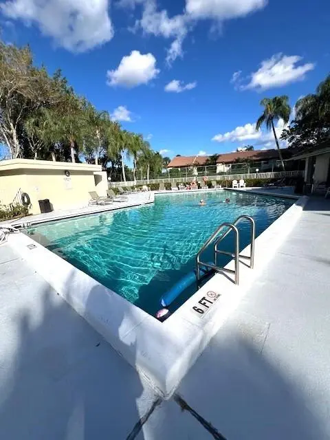 Photo 2 at 6358 W Longboat Lane 104, Boca Raton