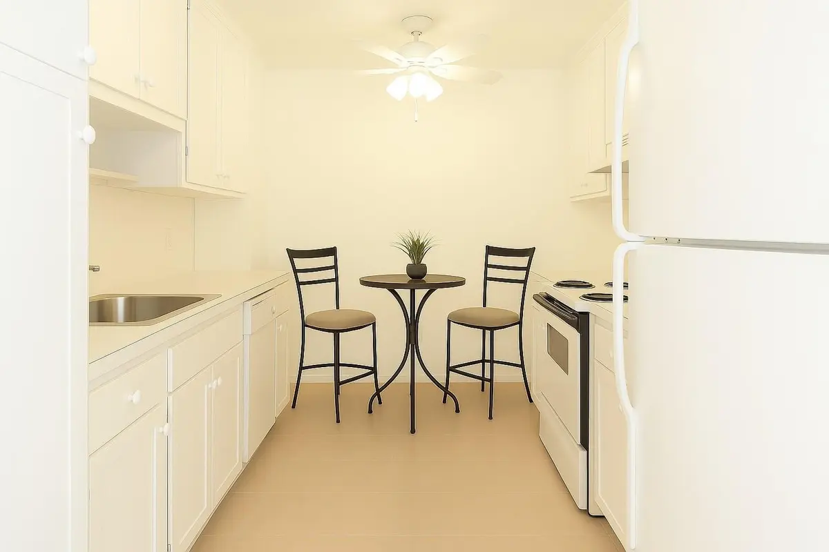 Photo 3 at 4001 Hillcrest Drive 407, Hollywood