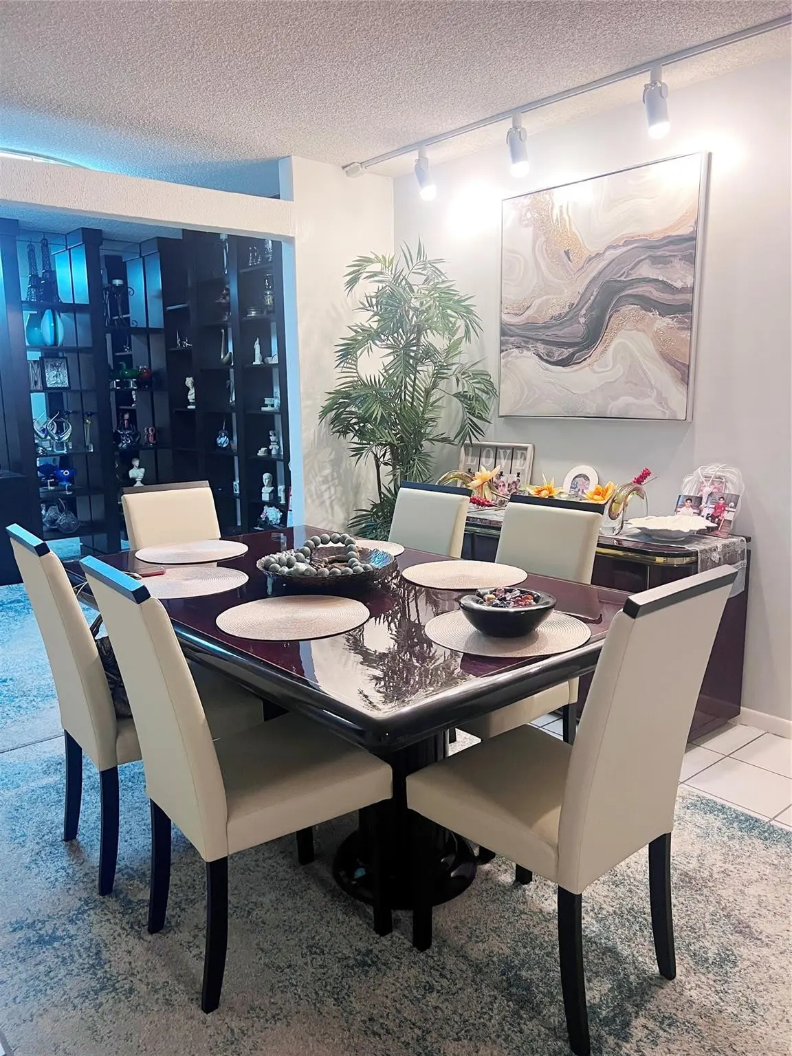Photo 2 at 2802 N 46th Avenue 321b, Hollywood