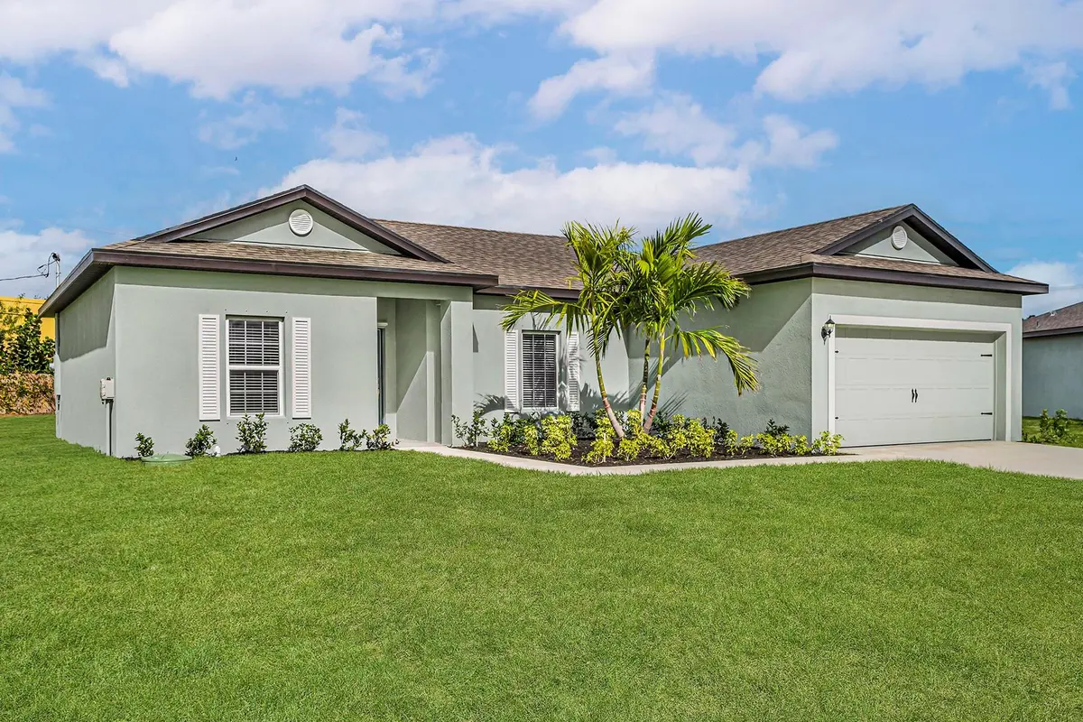 Photo 2 at 5262 NW Lamoore Lane, Port St. Lucie