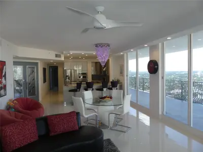 100 S Birch Road 2502C, Fort Lauderdale – sold