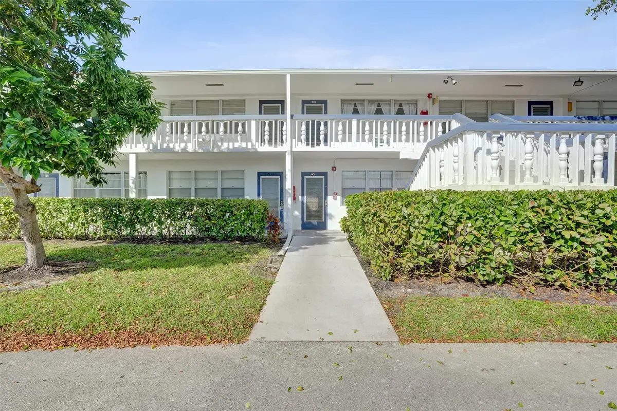 Photo 1 at 91 Tilford E, Deerfield Beach