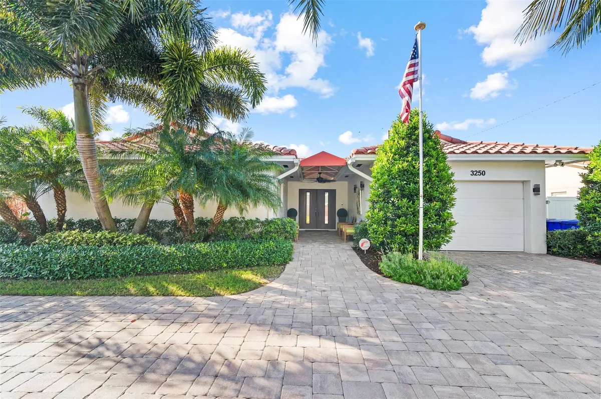 Photo 1 at 3250 Spanish River Drive, Pompano Beach
