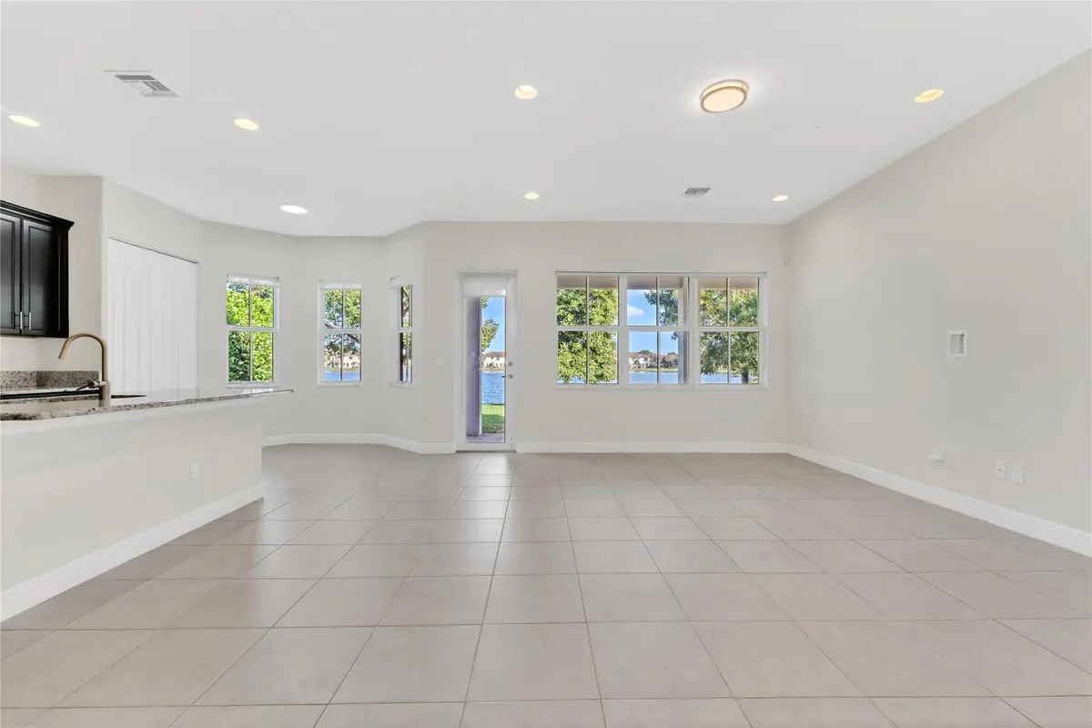 Photo 7 at 9810 S Miralago Way, Parkland