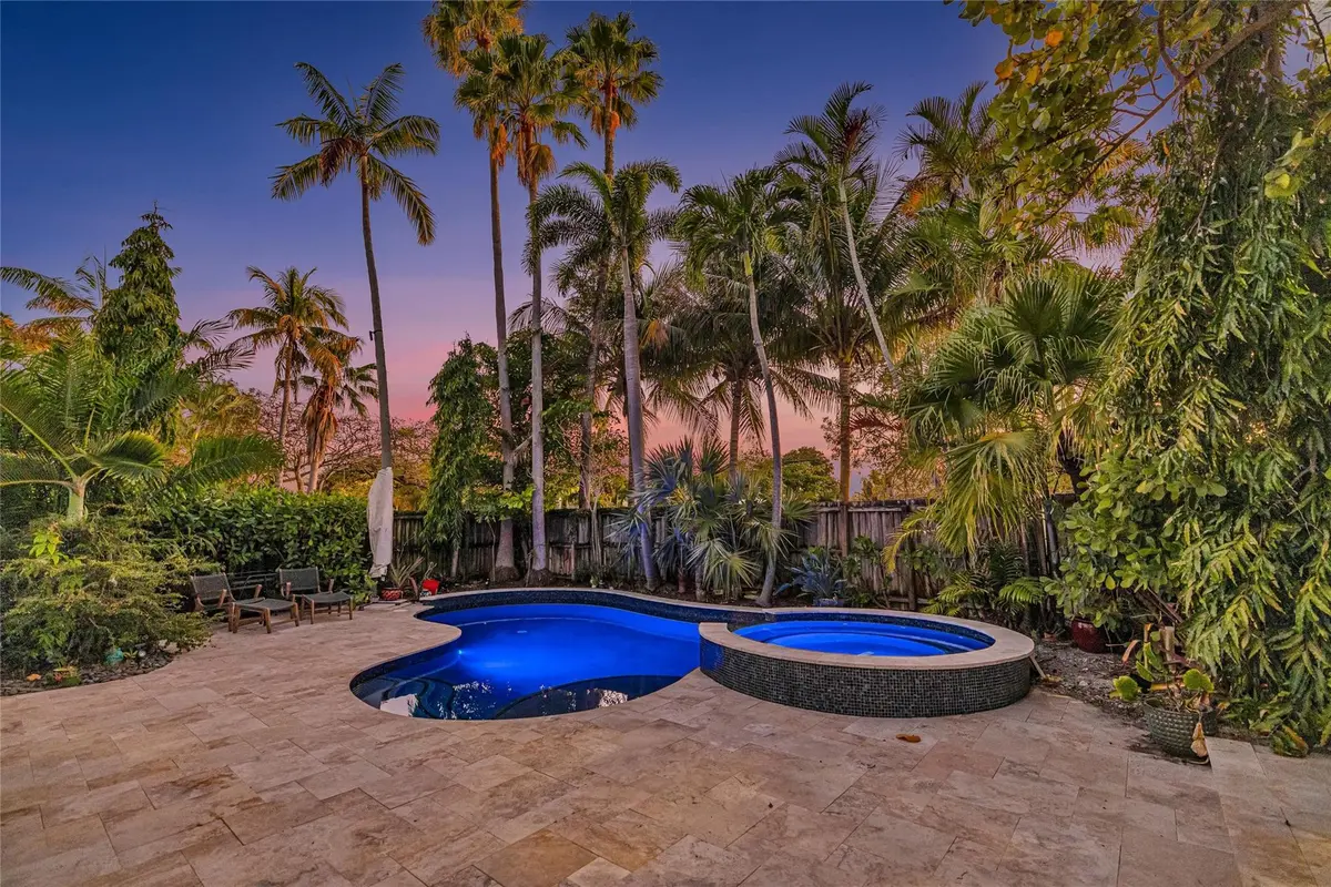 Photo 1 at 1600 NE 16th Street, Fort Lauderdale