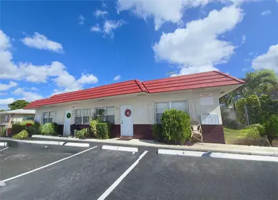 3980 NW 30th Terrace, Lauderdale Lakes – multifamily property for sale