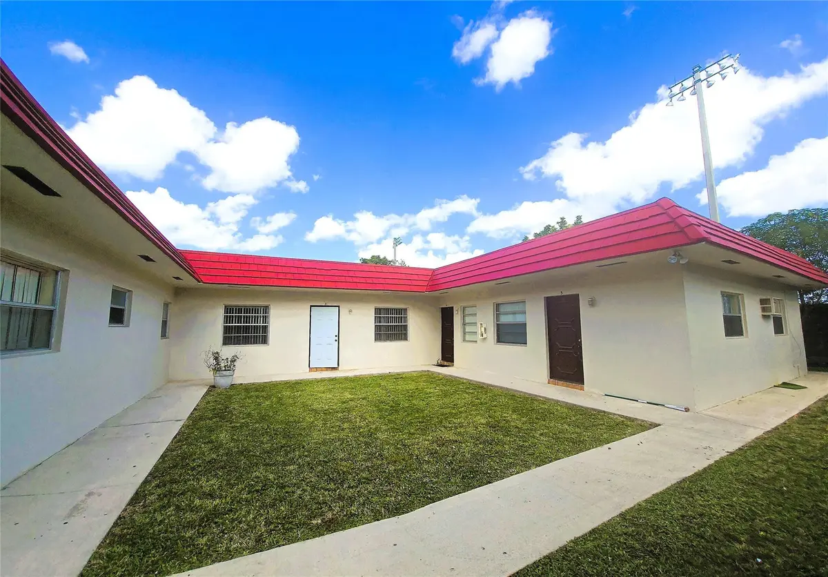 Photo 2 at 3980 NW 30th Terrace, Lauderdale Lakes
