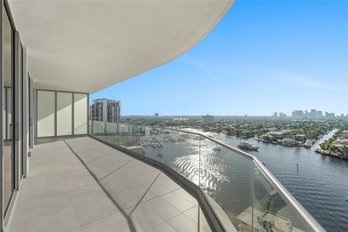 Photo 3 at 153 N Seabreeze Boulevard 1704s, Fort Lauderdale