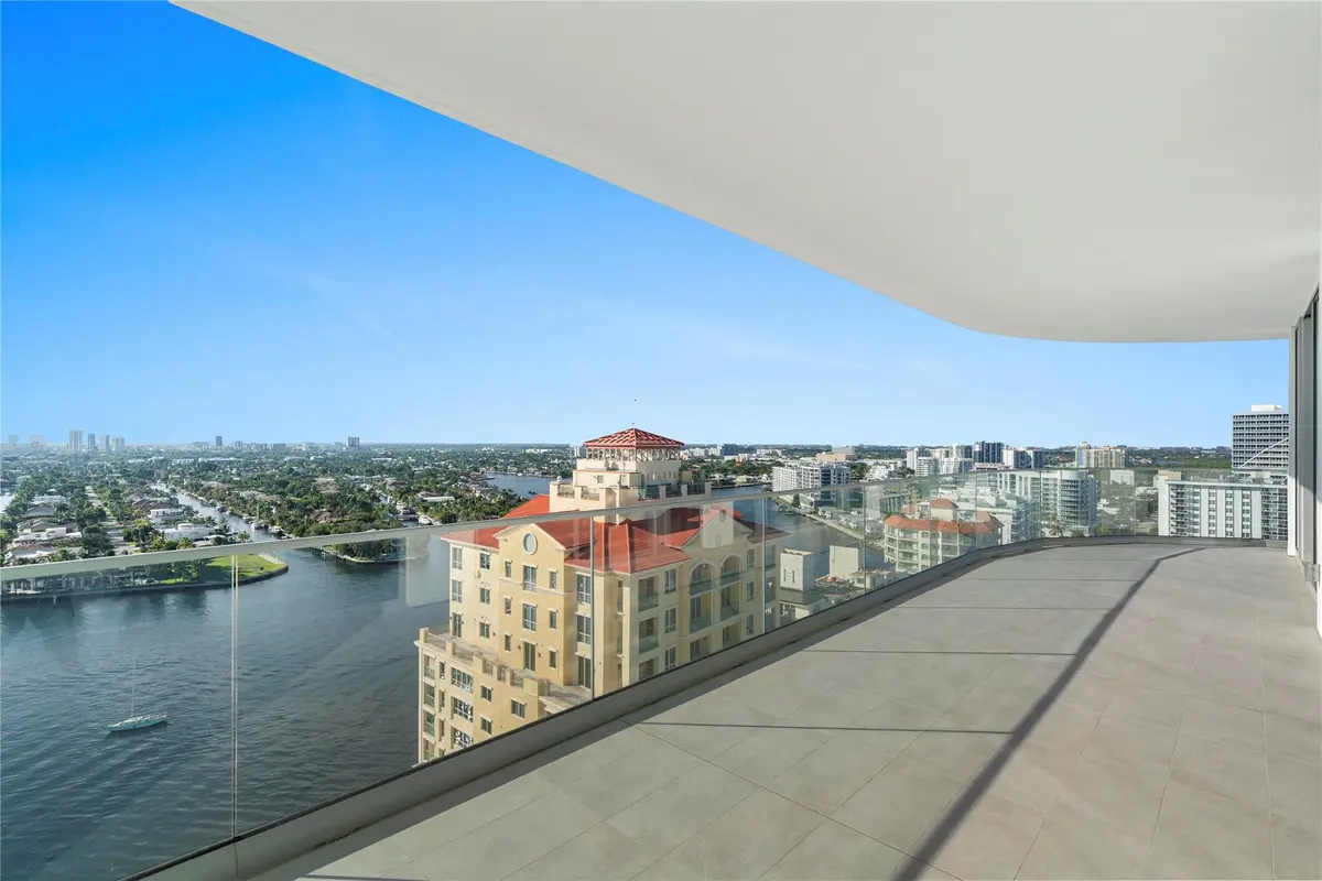 Photo 5 at 153 N Seabreeze Boulevard 1704s, Fort Lauderdale