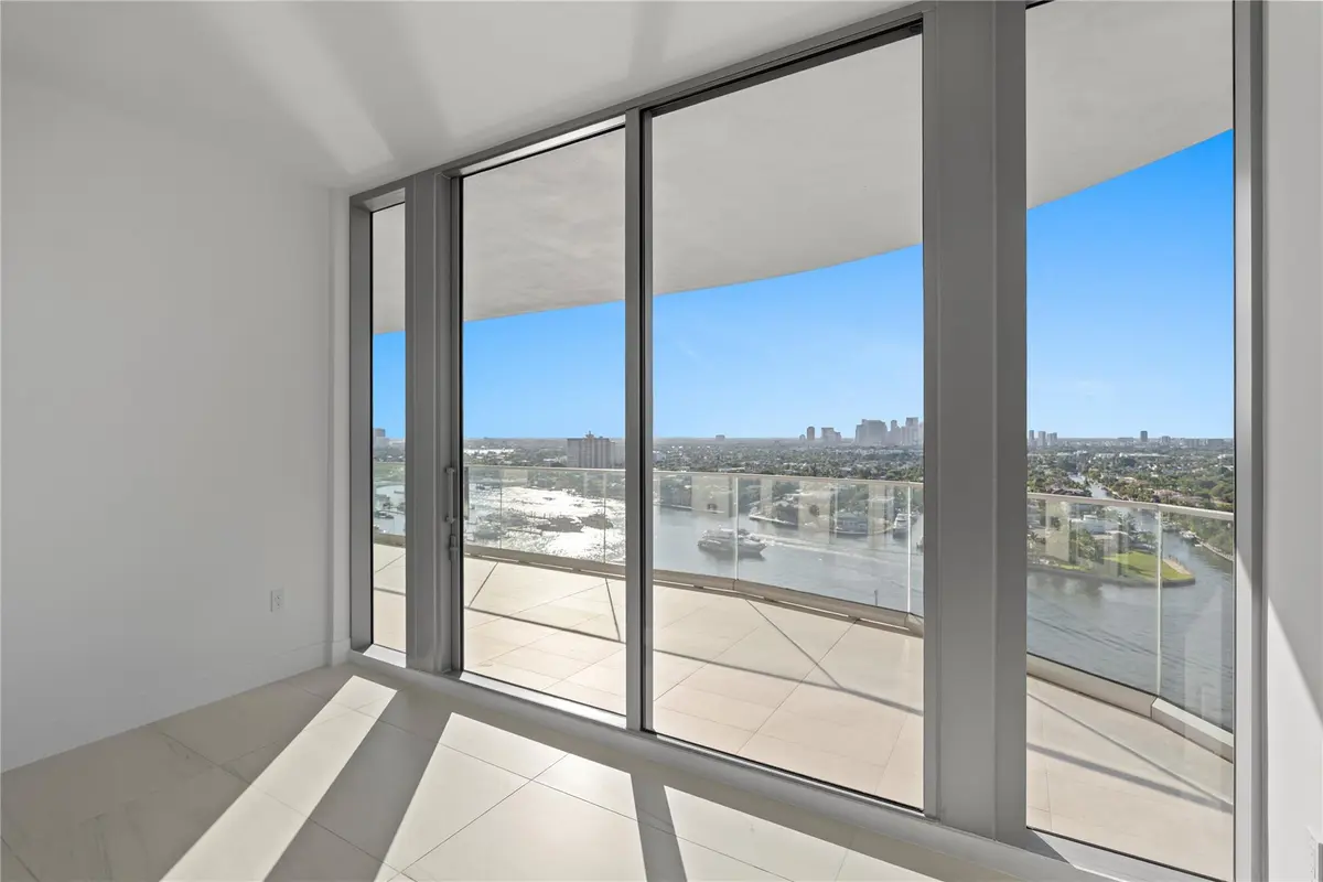 Photo 6 at 153 N Seabreeze Boulevard 1704s, Fort Lauderdale