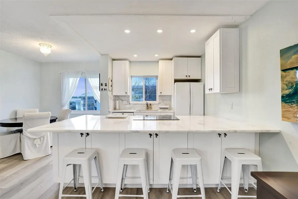 Photo 5 at 4848 NE 23 Avenue 9C, Fort Lauderdale