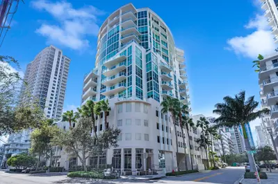 111 SE 8th Avenue 1005, Fort Lauderdale – sold