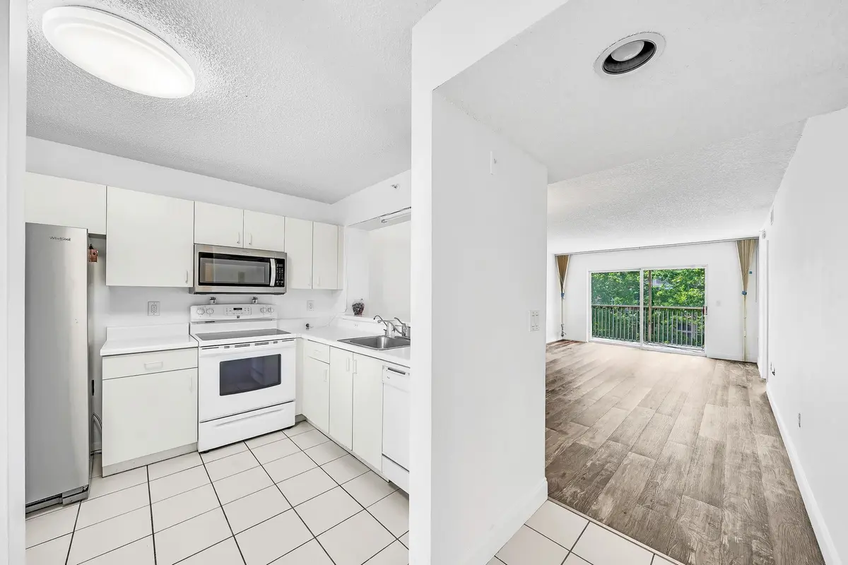 Photo 12 at 9580 Weldon Circle 408k, Tamarac
