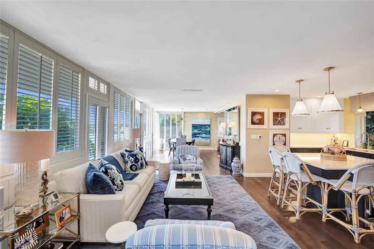Living Room at 1124 Seminole Drive 1 C&D, Fort Lauderdale