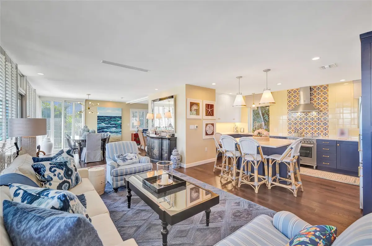 Living Room at 1124 Seminole Drive 1 C&D, Fort Lauderdale