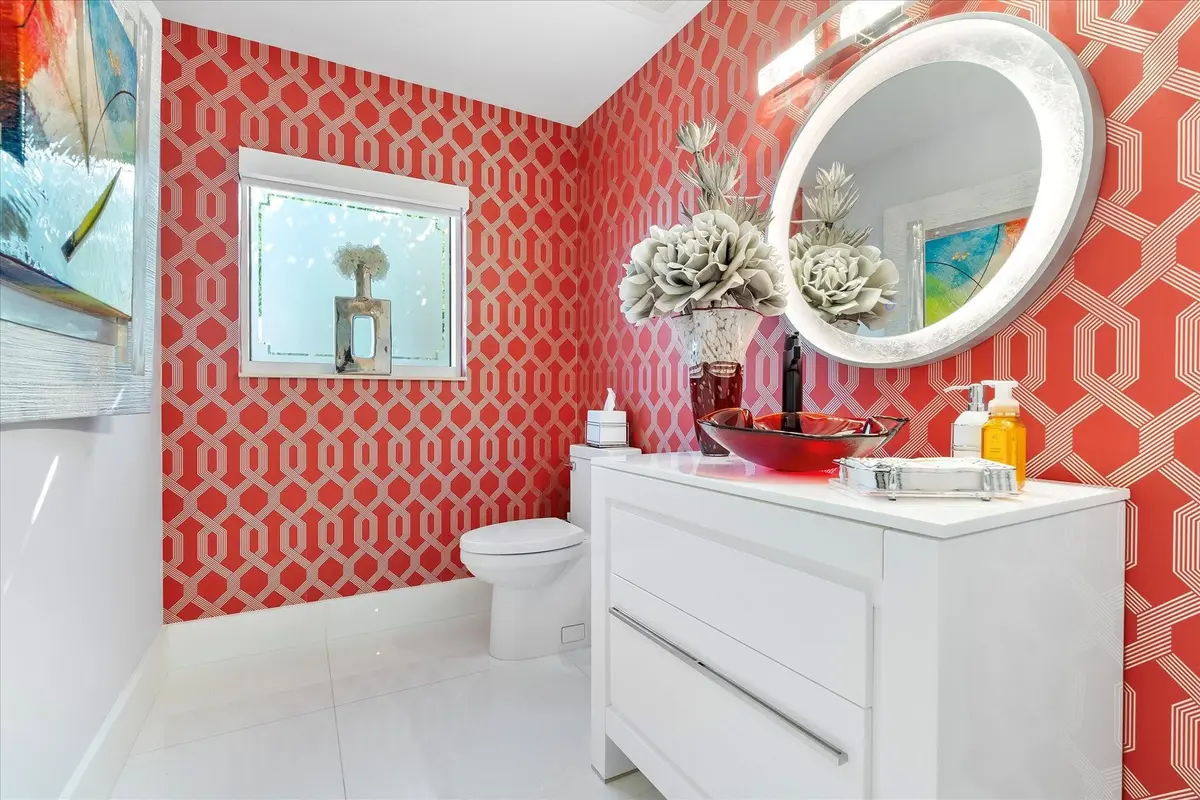 Photo 8 at 615 Bayshore Drive 106, Fort Lauderdale