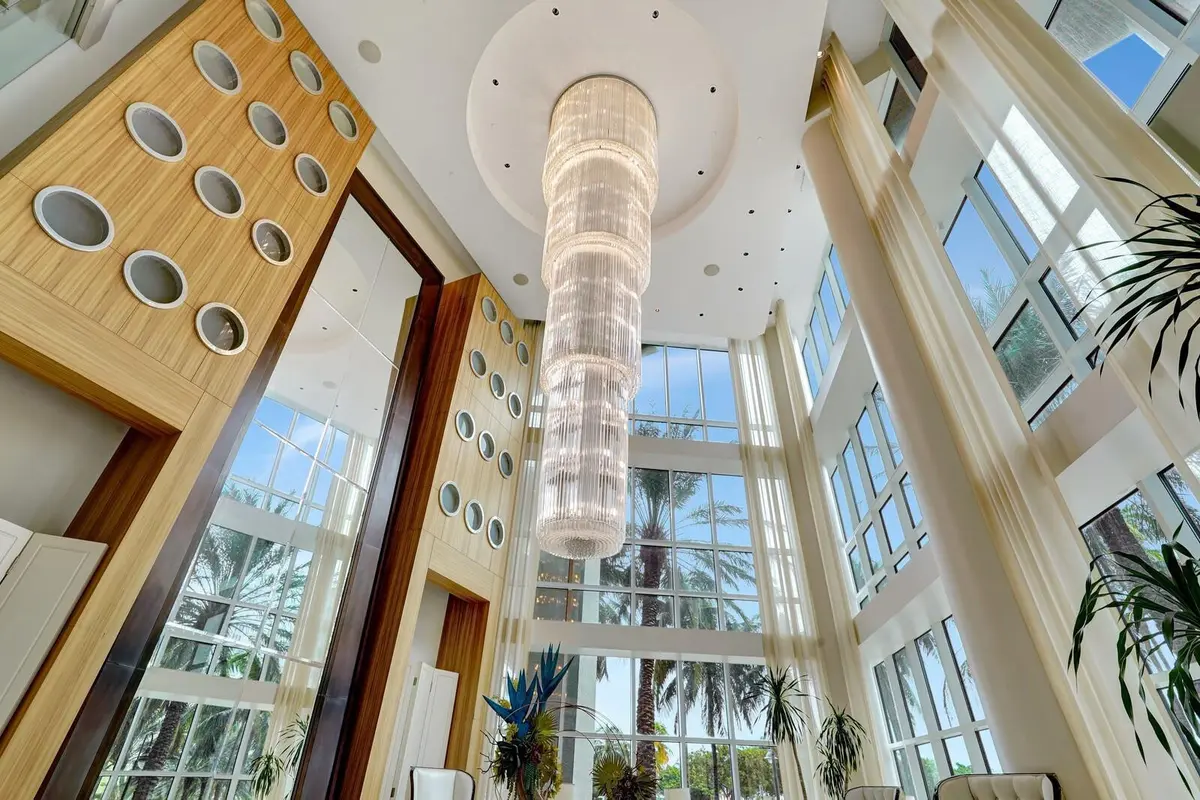 Photo 5 at 1 N Ocean Boulevard 1512, Pompano Beach