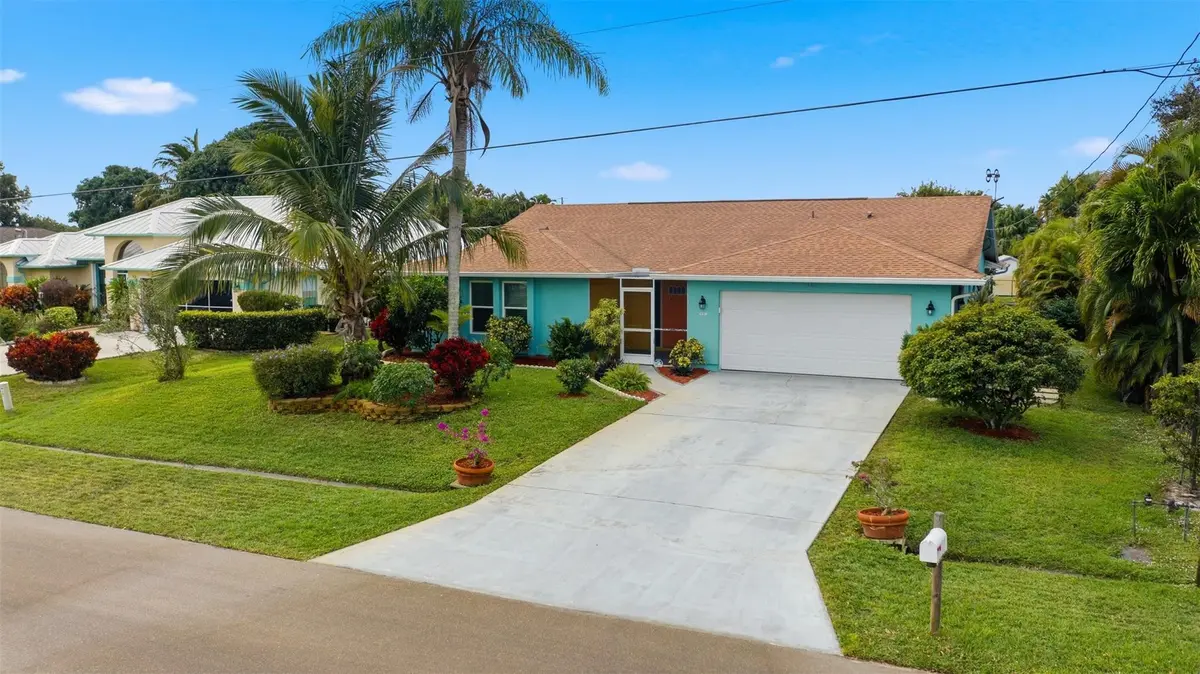 Photo 2 at 2360 SE Bordeaux Court, Port St. Lucie