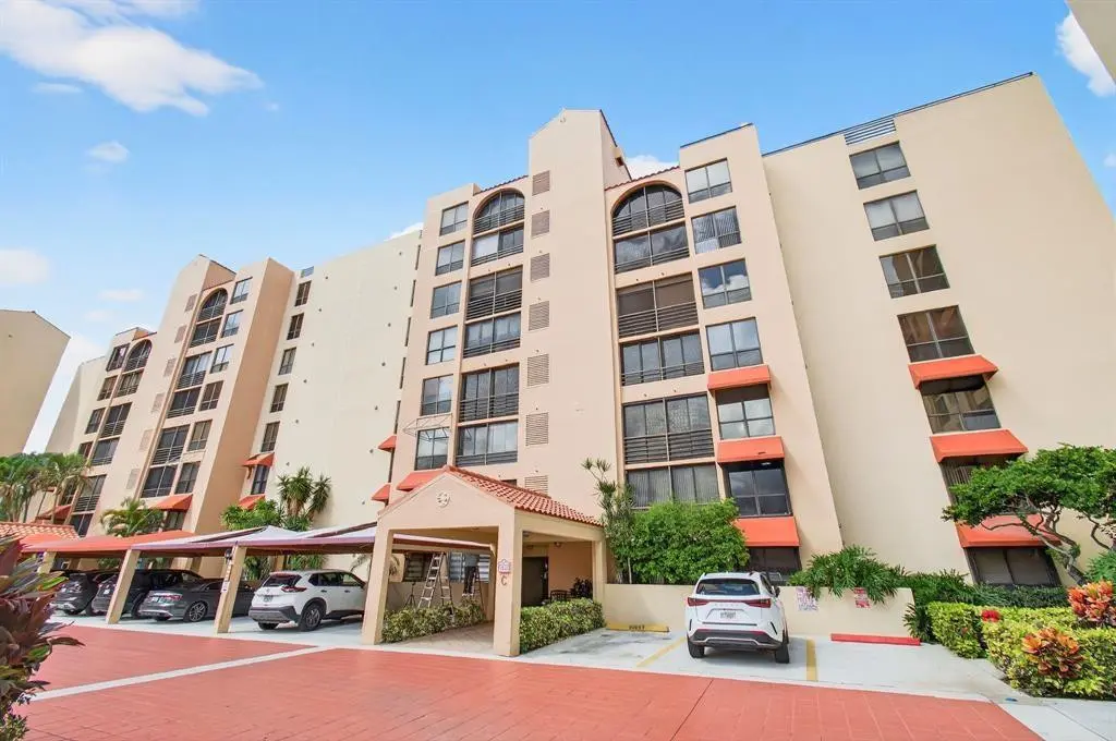 Photo 5 at 7145 Promenade Drive 602, Boca Raton