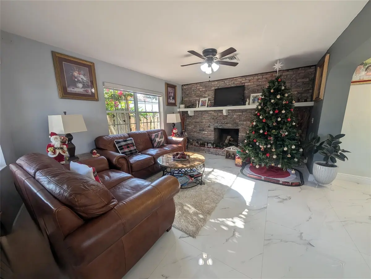 Photo 2 at 1313 NW 58th Avenue, Margate