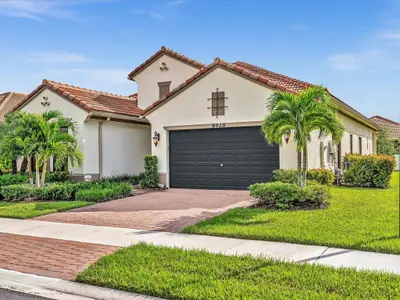 8928 Bastille Circle, Parkland – sold
