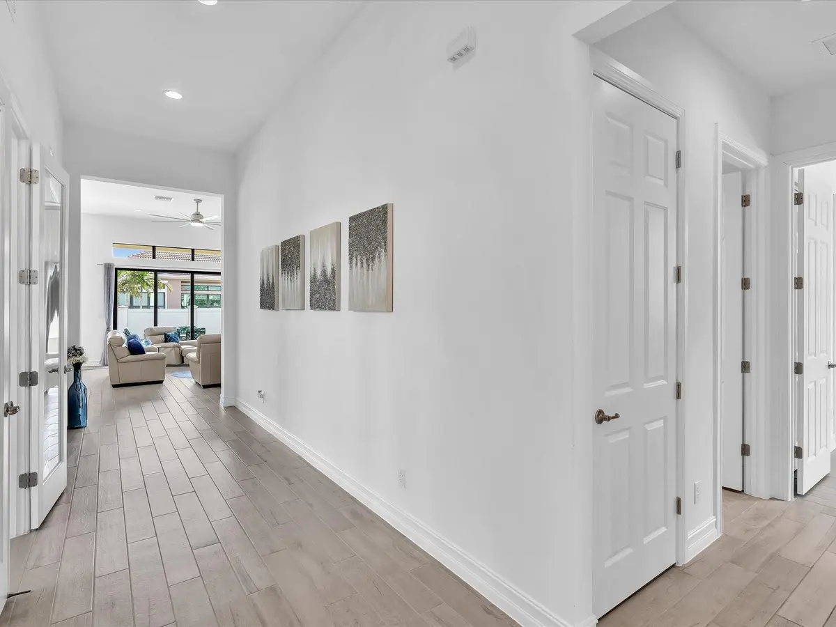 Photo 6 at 8928 Bastille Circle, Parkland
