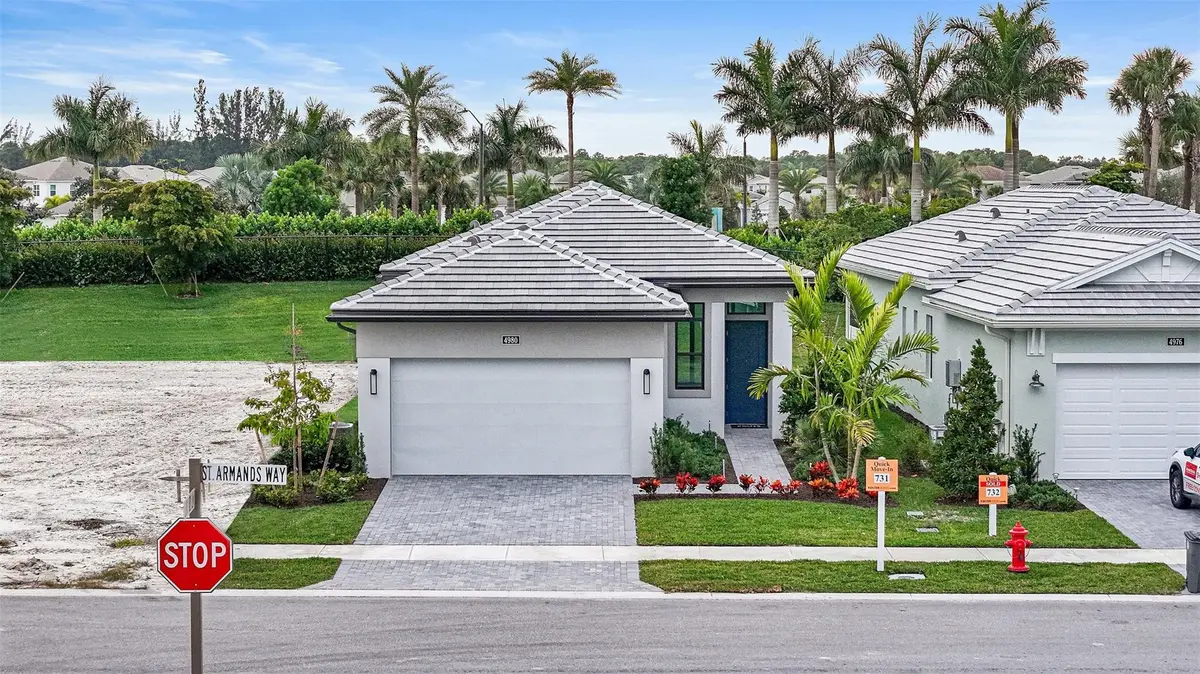 Photo 4 at 4980 Saint Armands Way, Westlake