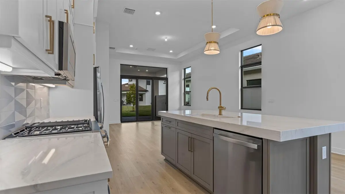 Photo 7 at 4895 Saint Armands Way, Westlake