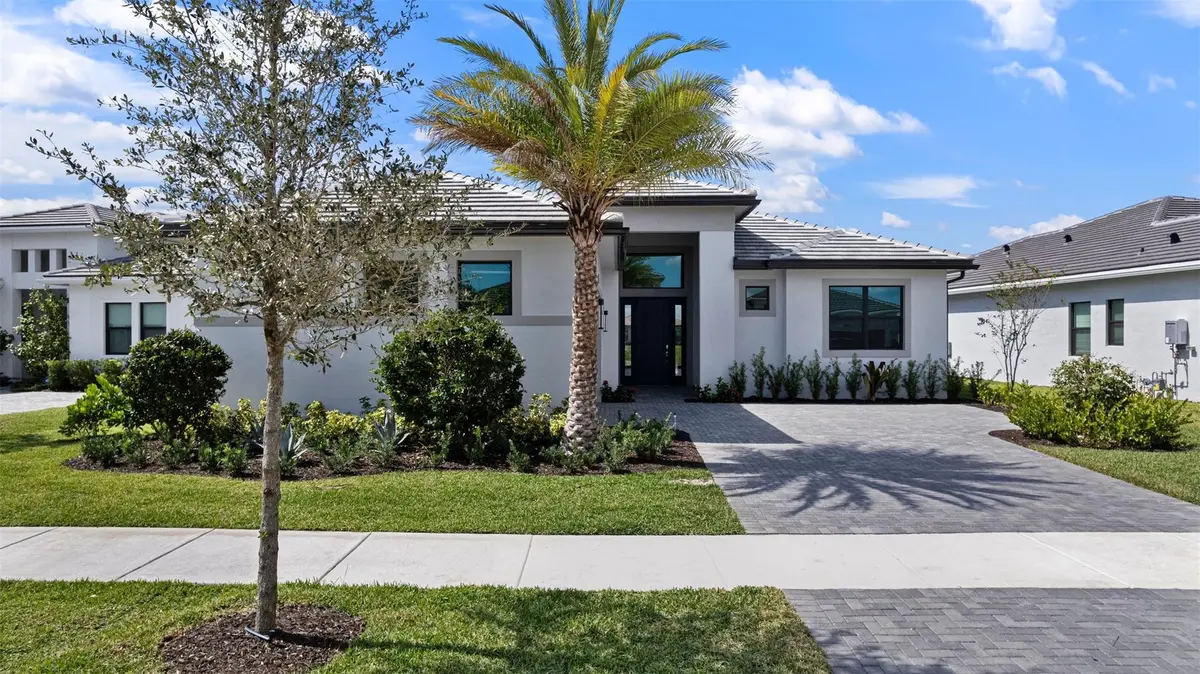 Front Exterior at 5325 Hutchinson Way, Westlake