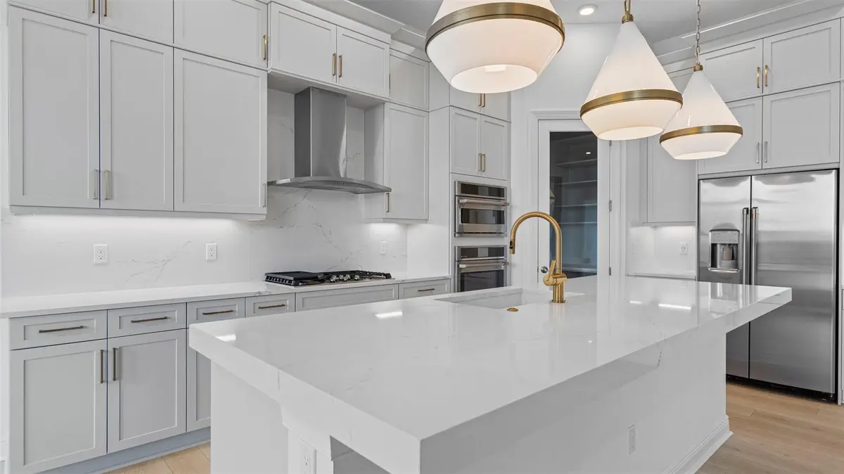 Kitchen at 5325 Hutchinson Way, Westlake