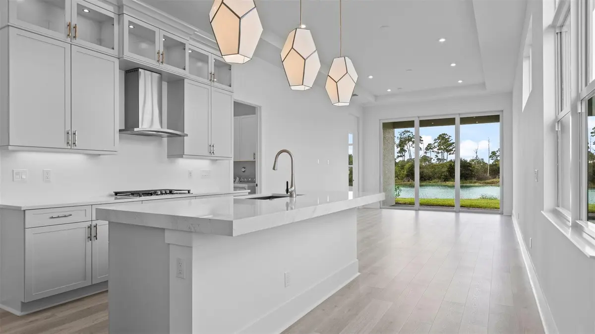 Photo 4 at 233 SE Via Sangro, Port St. Lucie