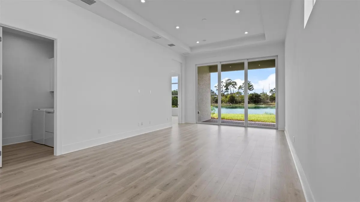 Photo 5 at 233 SE Via Sangro, Port St. Lucie